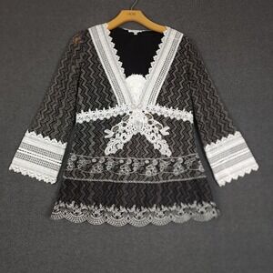 Obstinee Womens Black White Lace Trim V Neck Tunic Top Blouse Shirt‎ Size M